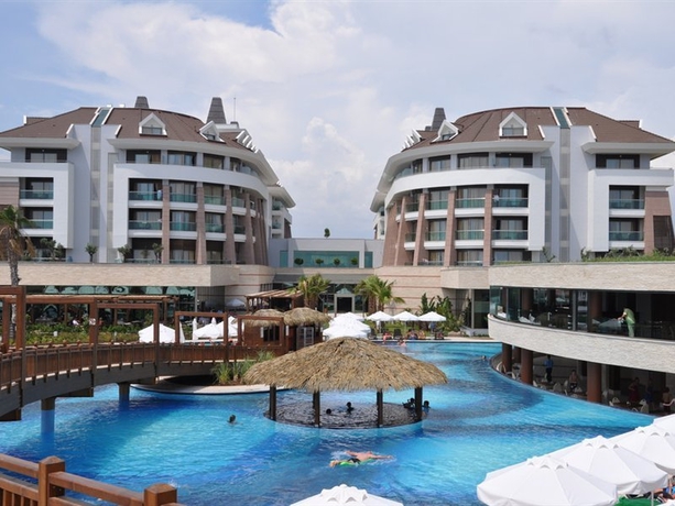 Imagen general del Hotel Sherwood Dreams Resort. Foto 8