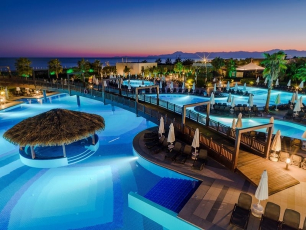 Imagen general del Hotel Sherwood Dreams Resort. Foto 12