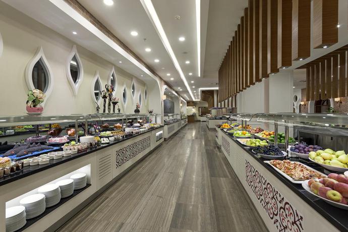 Imagen general del Hotel Sherwood Exclusive Lara, All Inclusive. Foto 18