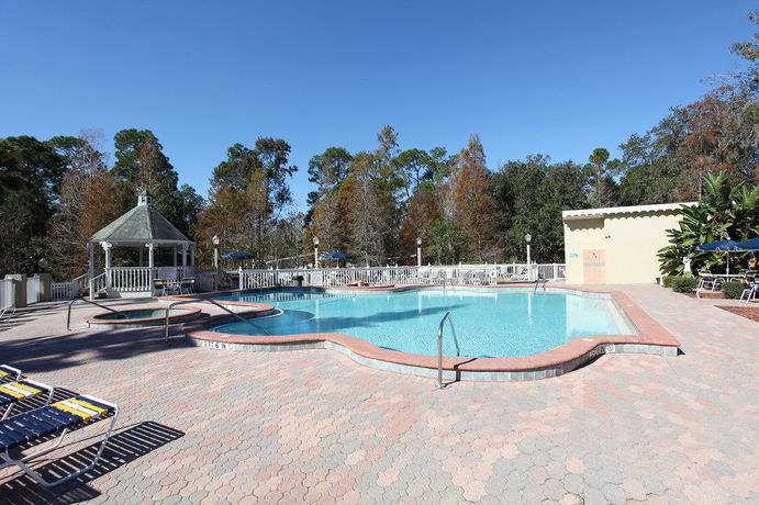 Imagen de los interiores del Hotel Sherwood Forest Rv Resort. Foto 14