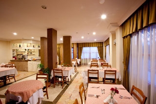 Imagen del bar/restaurante del Hotel Sherwood Premio. Foto 7