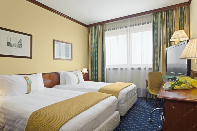 Imagen de la habitación del Hotel Shg Catullo. Foto 7