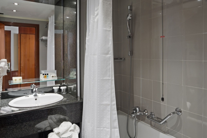 Imagen de la habitación del Hotel Shg Catullo. Foto 11