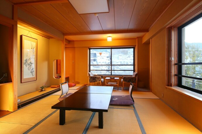 Imagen de la habitación del Hotel Shibu. Foto 30