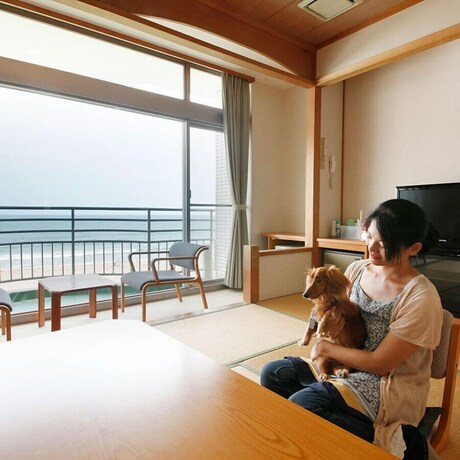 Imagen de la habitación del Hotel Shibugoe Onjuku. Foto 22