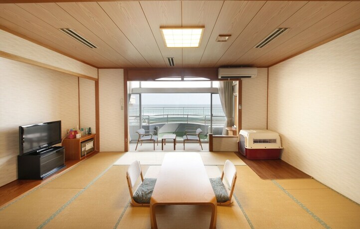Imagen de la habitación del Hotel Shibugoe Onjuku. Foto 27