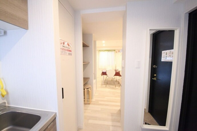 Imagen de los interiores del Hotel Shibuya Wave 201. Foto 35