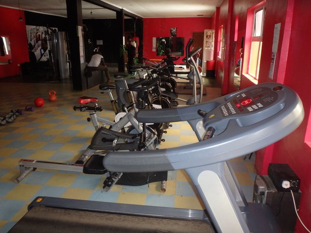 Imagen de los interiores del Hotel Shield Park Villa. Foto 20