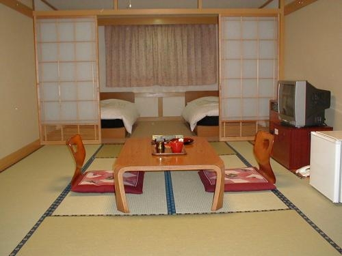 Imagen de la habitación del Hotel Shiga Palace. Foto 6