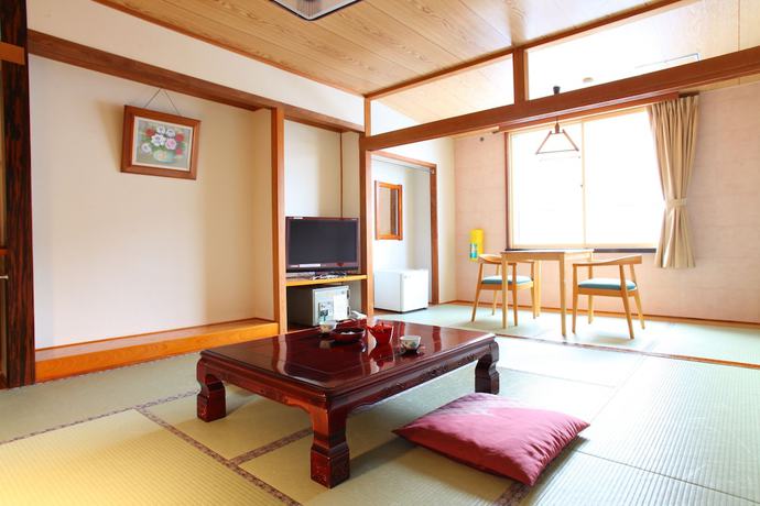 Imagen de la habitación del Hotel Shiganoyu. Foto 8