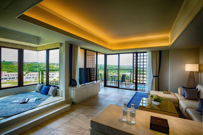 Imagen de la habitación del Hotel Shigira Mirage. Foto 5
