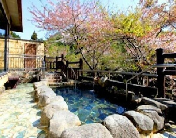 Imagen de la piscina del Hotel Shigisan Kanko. Foto 11
