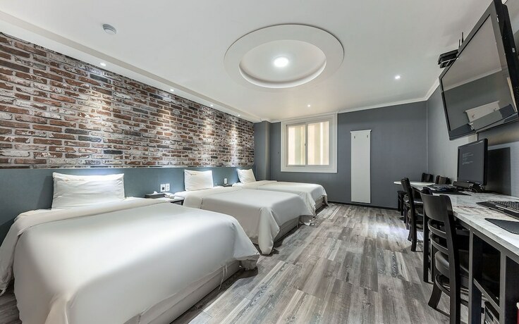 Imagen de la habitación del Hotel Shiheung New Rose. Foto 24