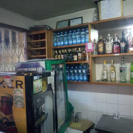 Imagen del bar/restaurante del Hotel Shik Park View. Foto 4