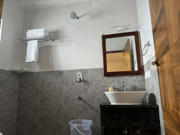 Imagen de la habitación del Hotel Shikaar Inn. Foto 5