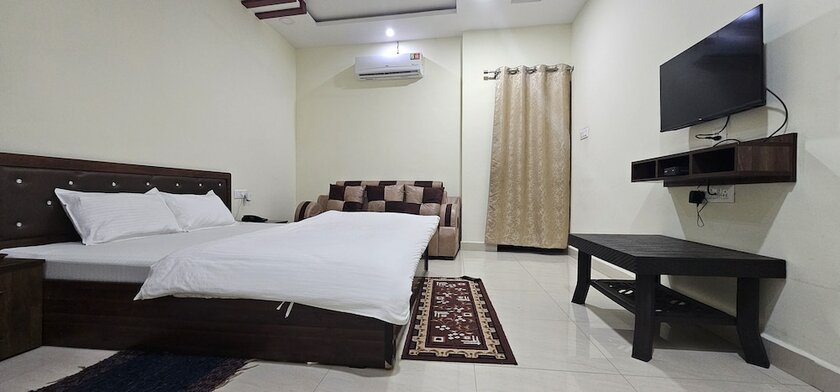 Imagen de la habitación del Hotel Shikar Palace. Foto 18