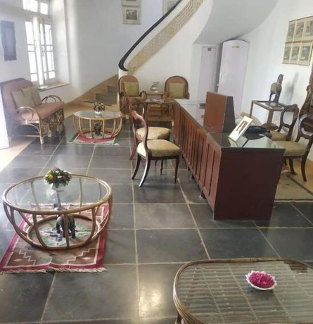 Imagen de los interiores del Hotel Shikarbadi. Foto 20
