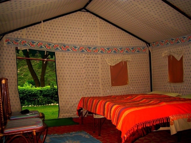 Imagen de la habitación del Hotel Shikhar Nature Resort. Foto 5