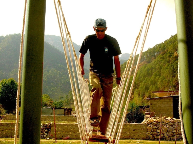 Imagen de los exteriores del Hotel Shikhar Nature Resort. Foto 10