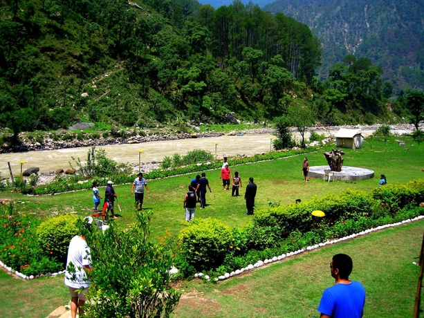 Imagen de los exteriores del Hotel Shikhar Nature Resort. Foto 15