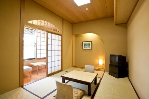 Imagen de la habitación del Hotel Shiki Resort Kyoto Kamogawaso. Foto 7