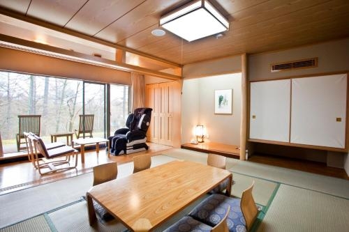 Imagen de la habitación del Hotel Shiki Resort Ventvert Karuizawa. Foto 6