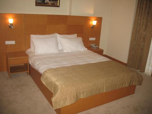 Imagen de la habitación del Hotel Shilla, &Ccedil;orlu. Foto 7