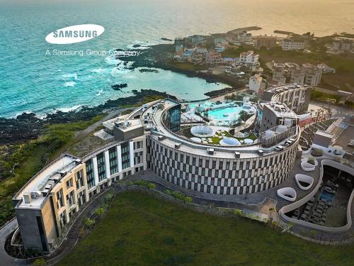 Imagen general del Hotel Shilla Stay Plus Iho Tewoo Ocean Front. Foto 3