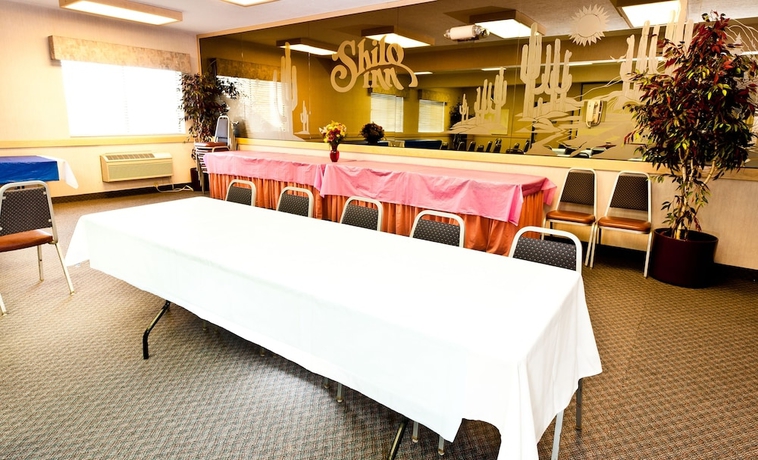 Imagen de los interiores del Hotel Shilo Inn Elko Suites. Foto 17