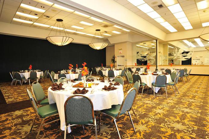 Imagen del bar/restaurante del Hotel Shilo Inn Suites - Klamath Falls. Foto 2