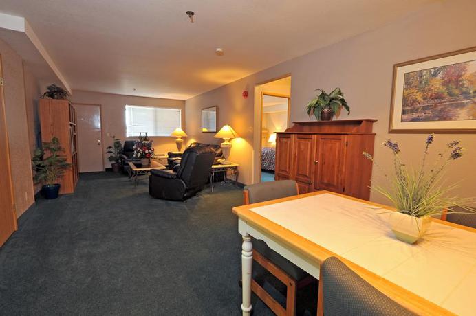 Imagen de la habitación del Hotel Shilo Inn Suites - Nampa Suites - Idaho. Foto 3