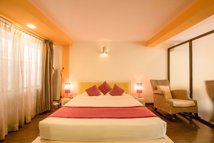 Imagen de la habitación del Hotel Shilton Suites. Foto 19