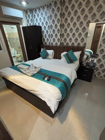 Imagen de la habitación del Hotel Shilva Inn. Foto 4