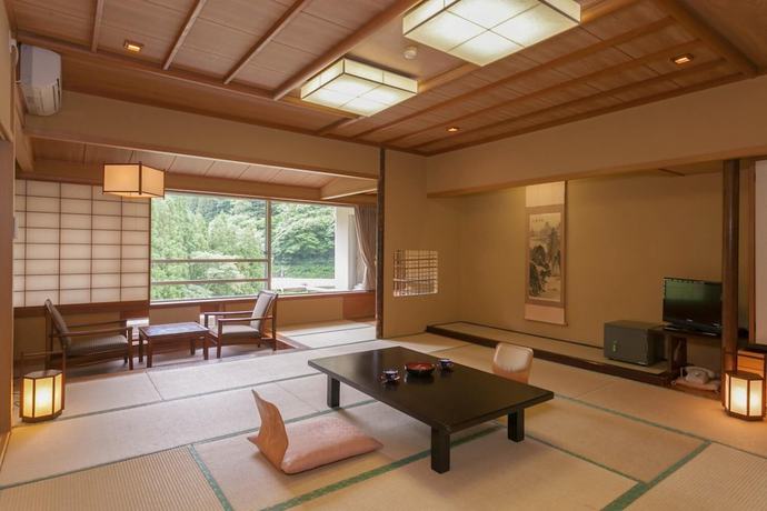 Imagen de la habitación del Hotel Shima Grand. Foto 13