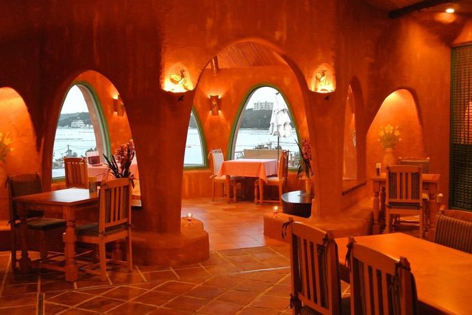 Imagen del bar/restaurante del Hotel Shima Mediterranean Village. Foto 5