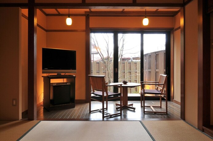 Imagen de la habitación del Hotel Shima Onsen Tsuruya. Foto 20