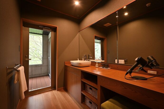 Imagen general del Hotel Shima Onsen Yoshimoto. Foto 9