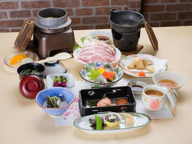 Imagen general del Hotel Shima Onsen Yuzurihaso Hot spring Inn. Foto 4