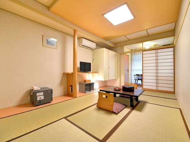 Imagen de la habitación del Hotel Shima Onsen Yuzurihaso Hot spring Inn. Foto 11