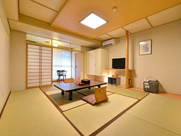 Imagen de la habitación del Hotel Shima Onsen Yuzurihaso Hot spring Inn. Foto 12