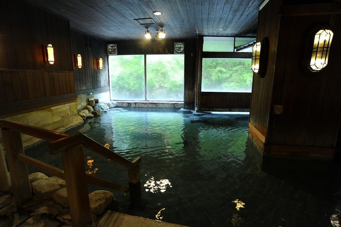 Imagen de la piscina del Hotel Shima Yamaguchikan. Foto 20