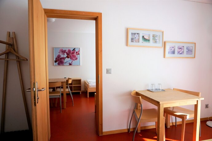 Imagen de la habitación del Hotel Shima-davos. Foto 12