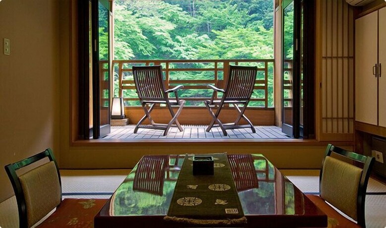 Imagen de la habitación del Hotel Shima-onsen Toshimaya. Foto 36