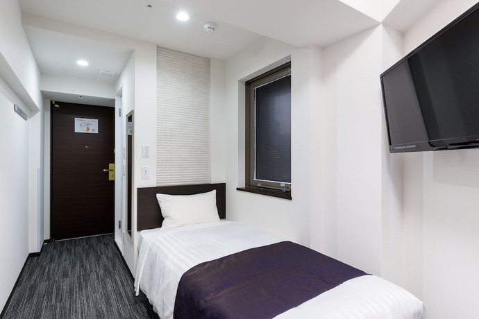 Imagen de la habitación del Hotel Shimbashi Urban. Foto 6