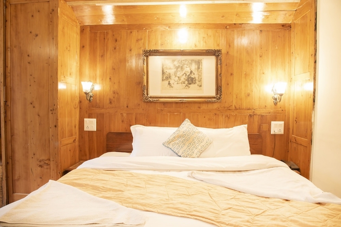 Imagen de la habitación del Hotel Shimla British Resort. Foto 16