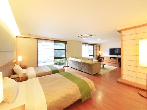 Imagen de la habitación del Hotel Shimoda Central. Foto 8