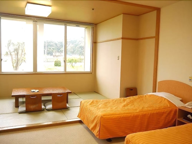 Imagen de la habitación del Hotel Shimoda Itoen Hanamisaki. Foto 6