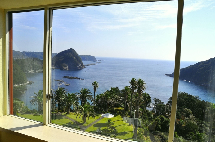 Imagen de los exteriores del Hotel Shimoda Tokyu. Foto 9