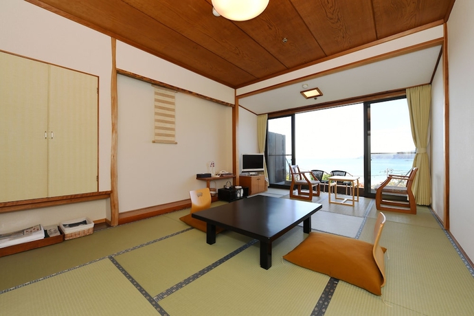 Imagen de la habitación del Hotel Shimoda Yamatokan. Foto 2