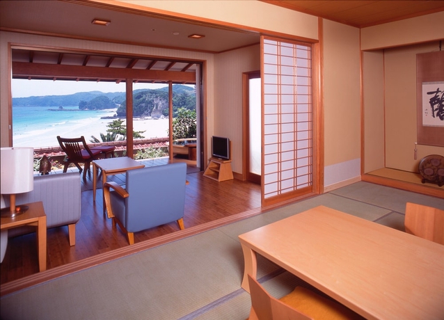 Imagen de la habitación del Hotel Shimoda Yamatokan. Foto 10
